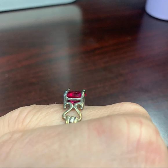 Avon Sterling Silver  synthetic Ruby Red Gemstone Women's Ring size 9 NIB - Picture 6 of 6
